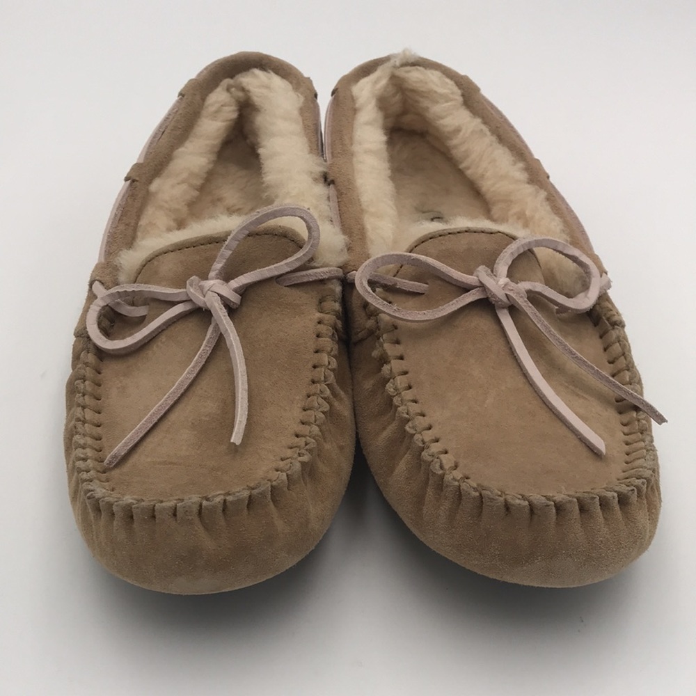 UGG Dakota Suede Slippers (youth size 5) - Picture 2 of 8